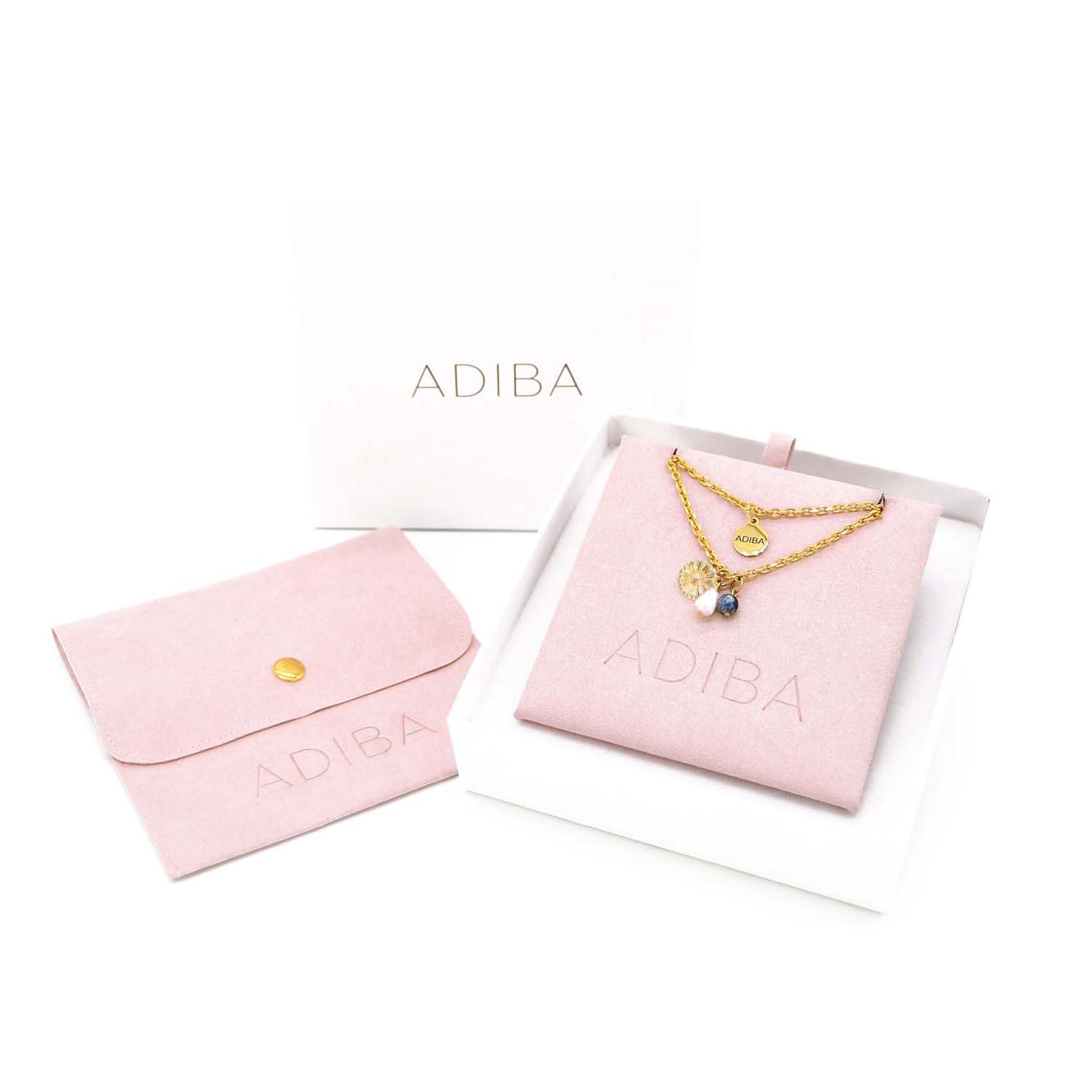 The Daisy Necklace
