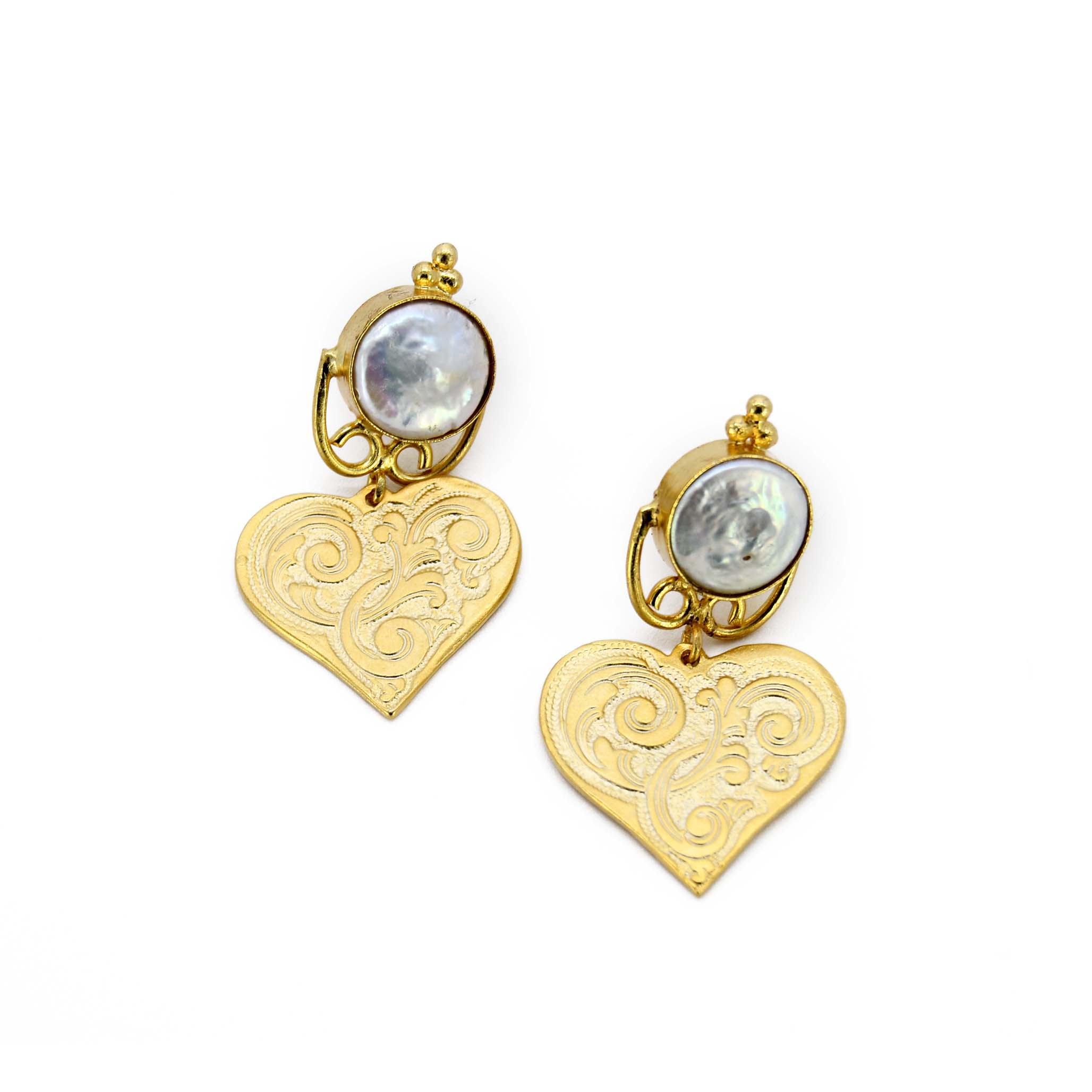Freshwater Pearl Heart Earring