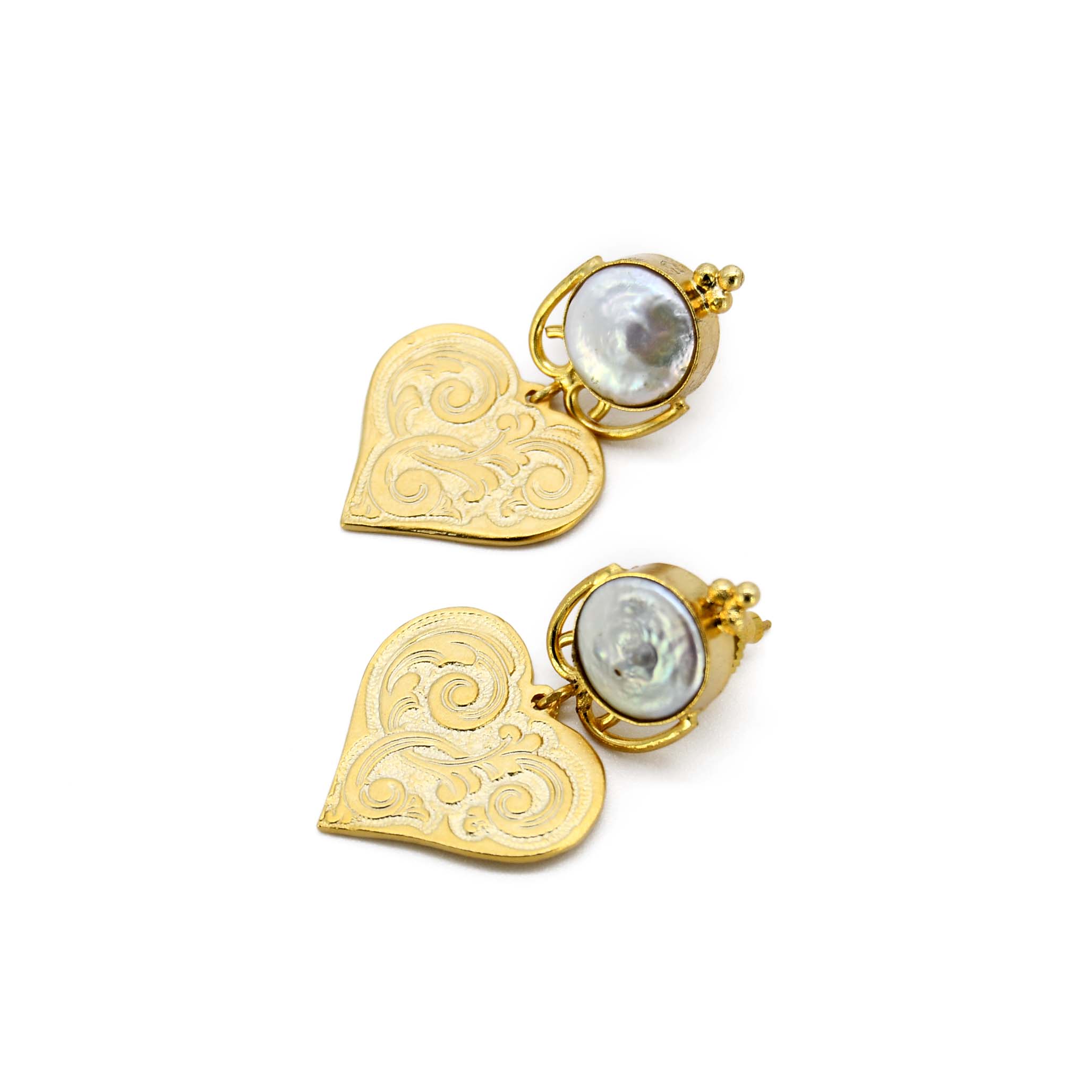 Freshwater Pearl Heart Earring